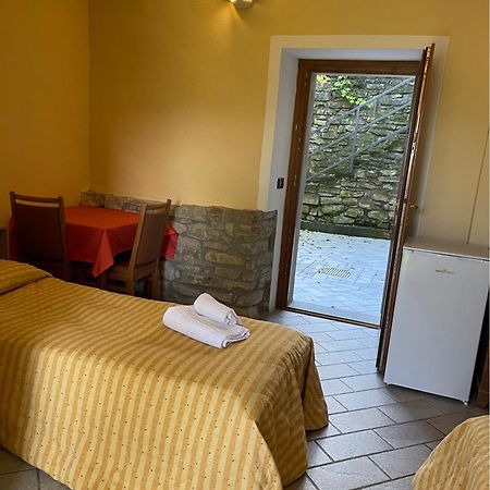 Agriturismo Gallo Cortemilia Buitenkant foto