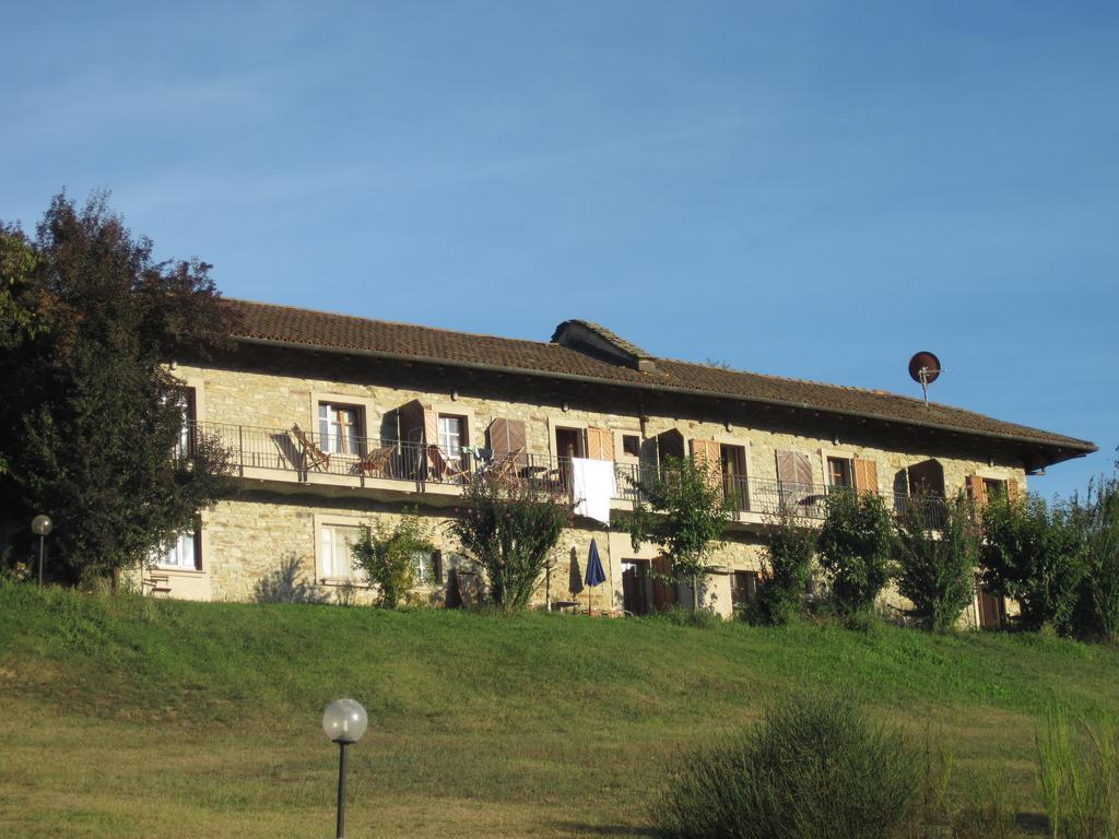 Agriturismo Gallo Cortemilia Buitenkant foto