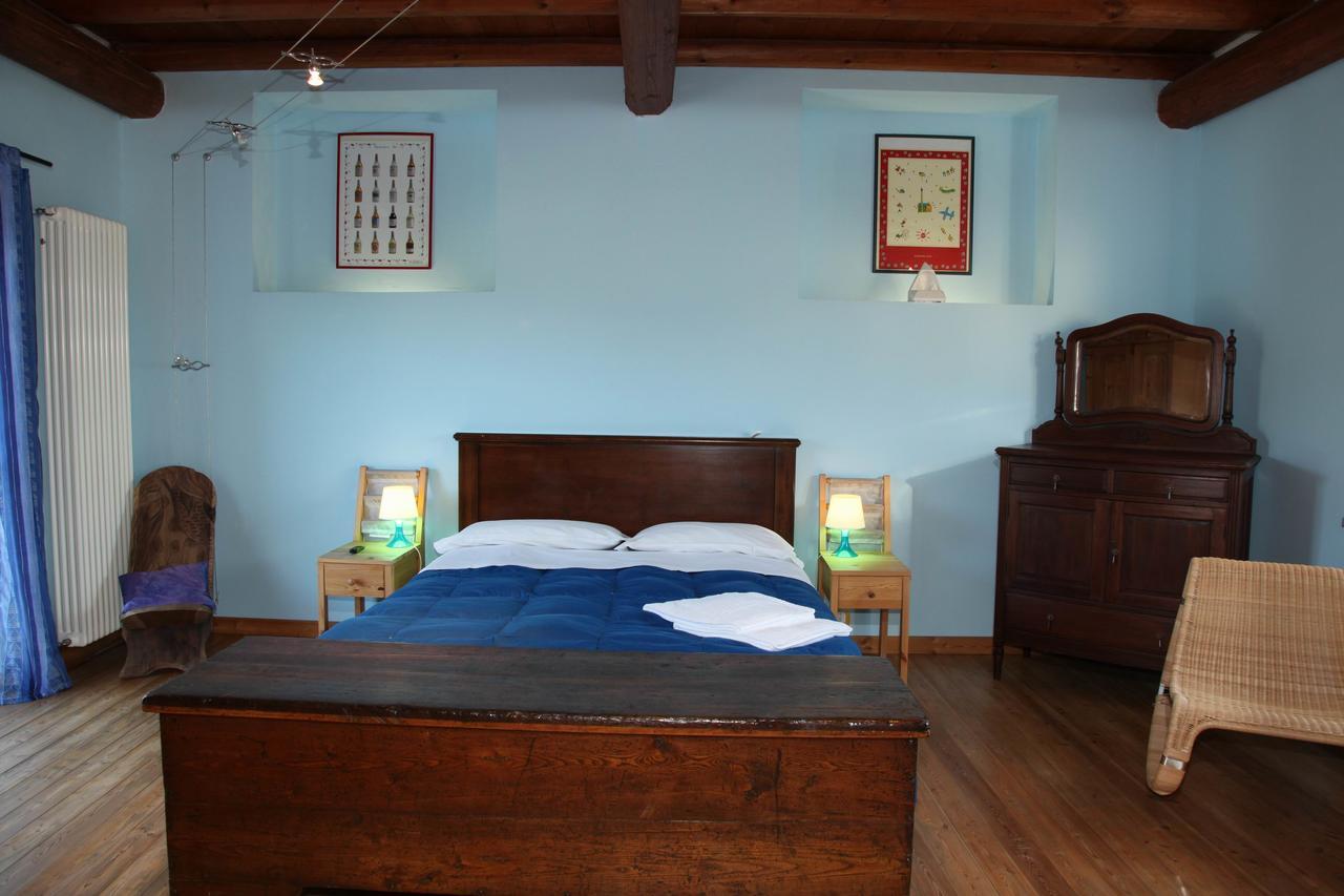 Agriturismo Gallo Cortemilia Buitenkant foto