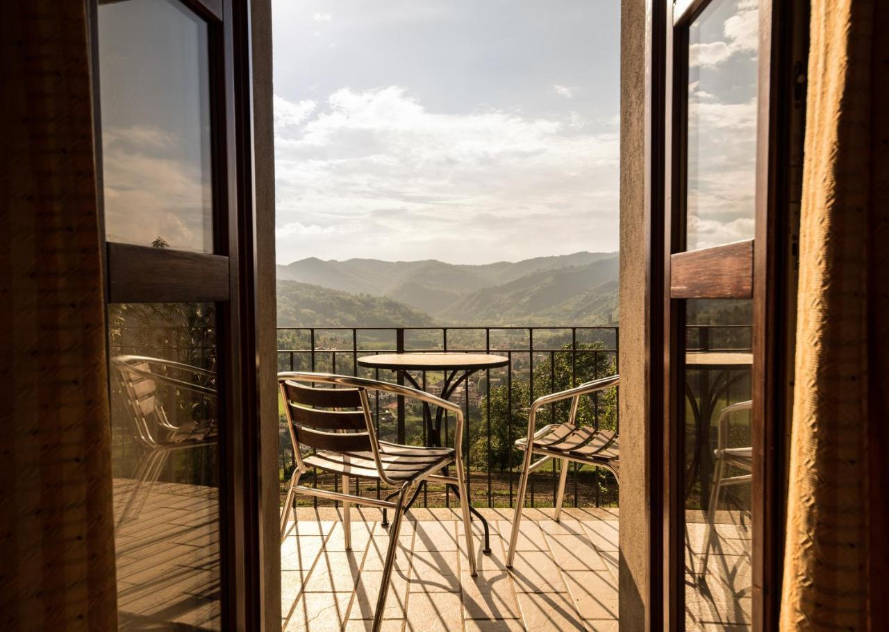 Agriturismo Gallo Cortemilia Buitenkant foto